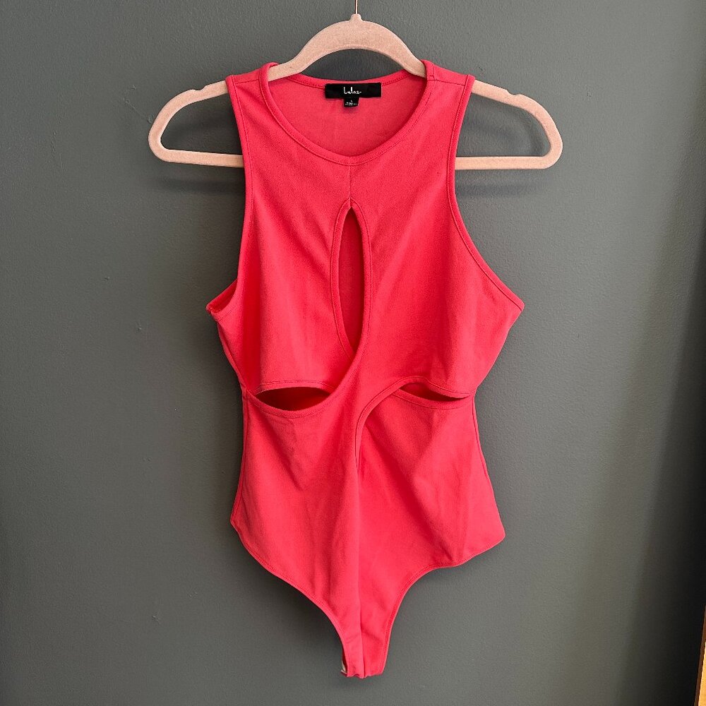 Lulu's Coral Pink One Piece Cut Out Sexy Bodysuit Women's Large Sleeveless‎
